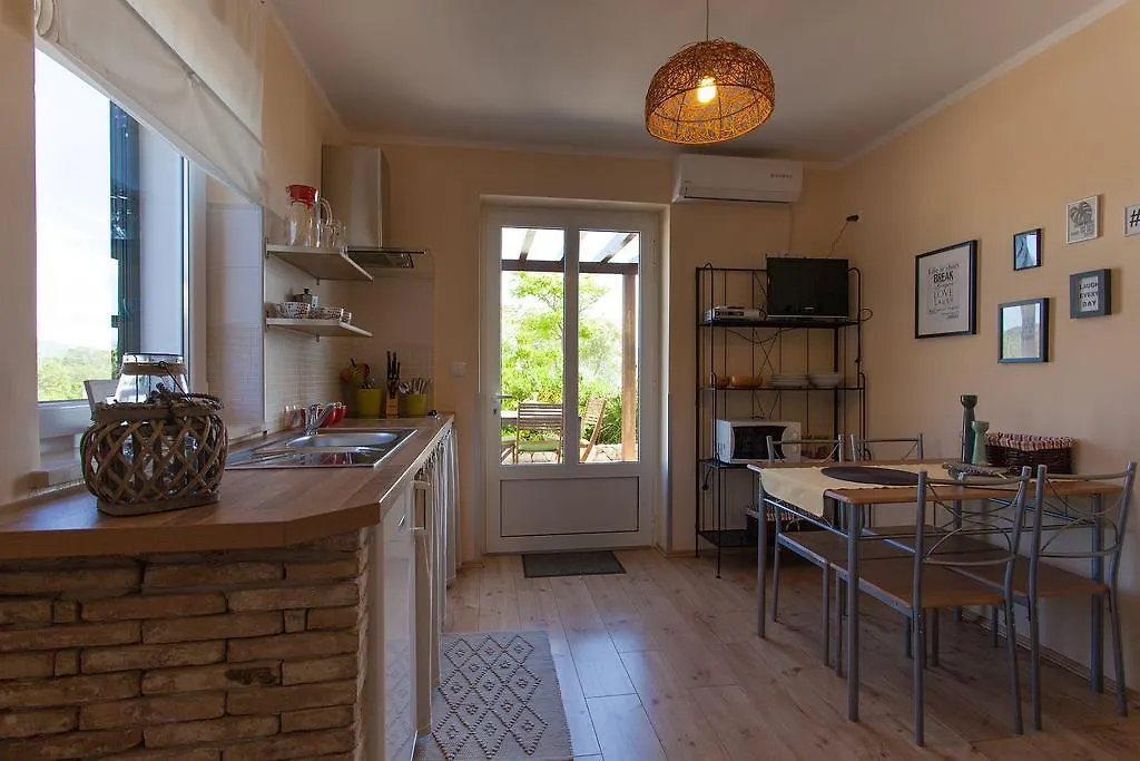 Apartment Magas Vrbnik  Vrbnik (Primorje-Gorski Kotar)